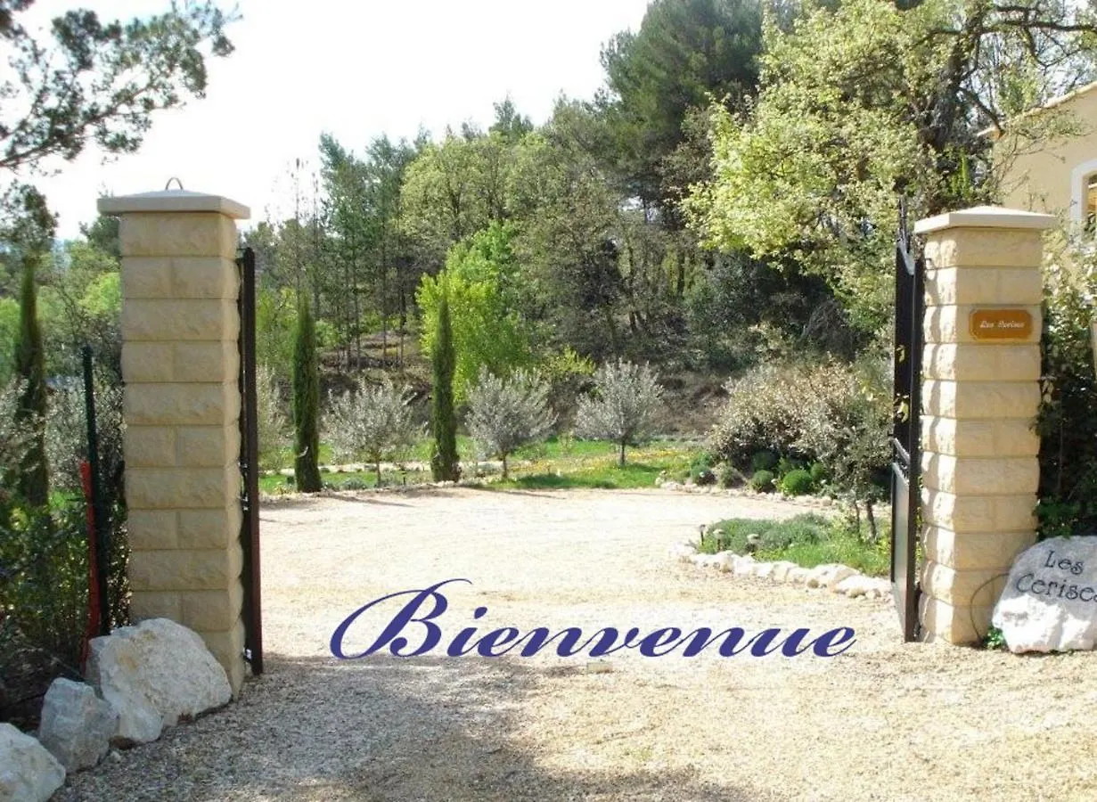 Bed and Breakfast Les Cerises Saint-Saturnin-d'Apt 0*,